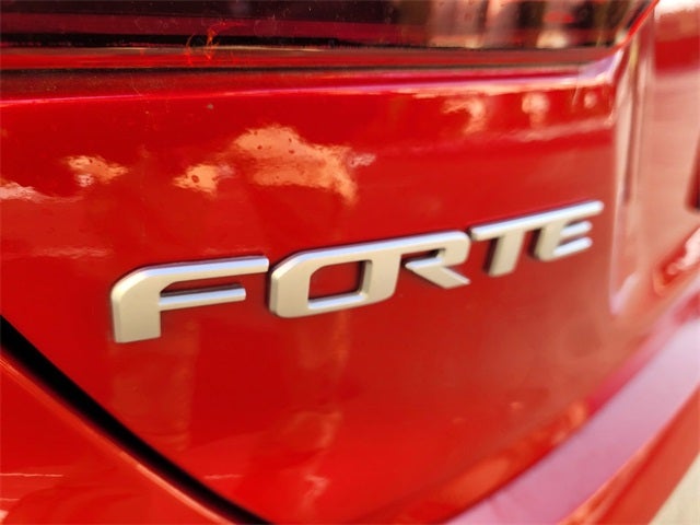 2023 Kia Forte LXS Tech Pack