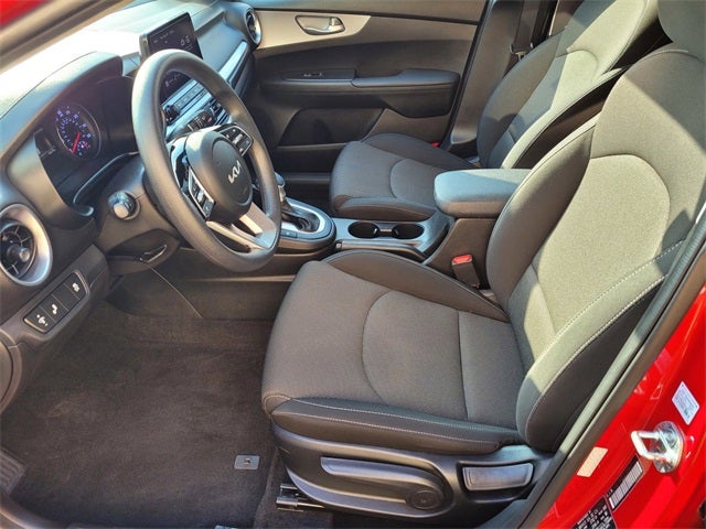 2023 Kia Forte LXS Tech Pack