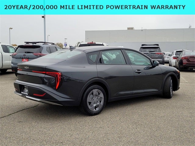 2025 Kia K4 LX