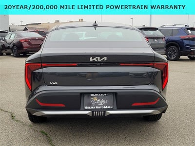 2025 Kia K4 LX