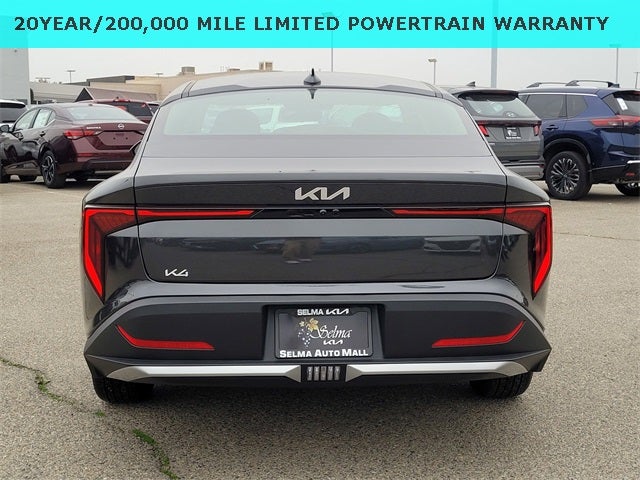 2025 Kia K4 LX