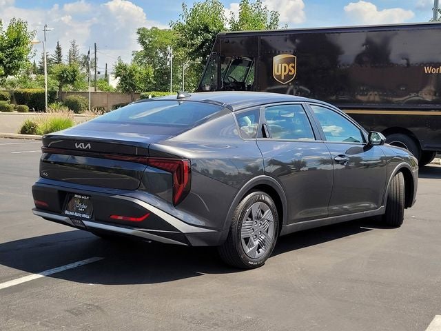 2026 Kia K4 LX