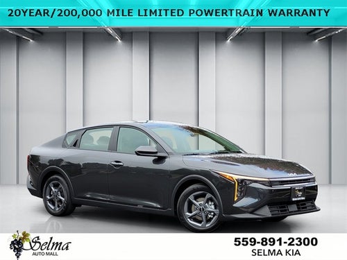 2025 Kia K4 LXS
