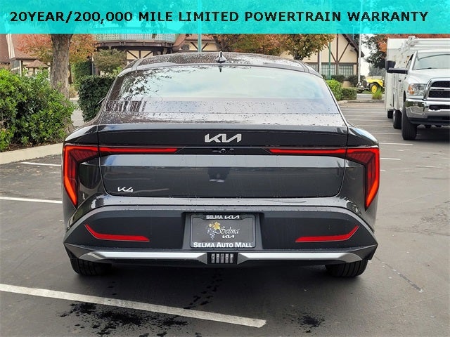 2025 Kia K4 LXS