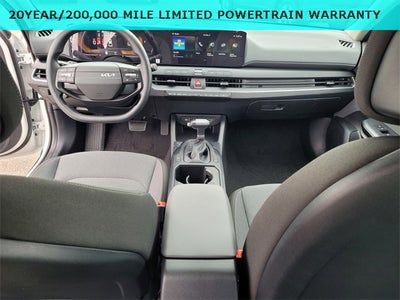 2025 Kia K4 LX