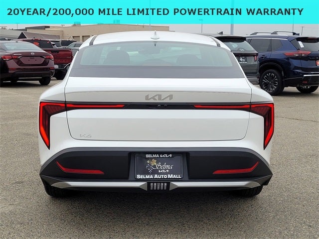 2025 Kia K4 LX