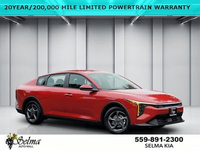 2025 Kia K4 LXS