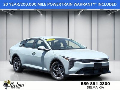 2026 Kia K4 LXS