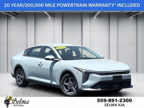 2026 Kia K4 LXS