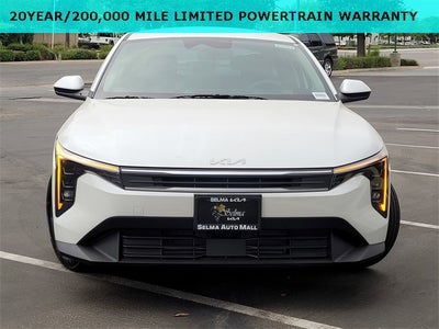 2025 Kia K4 LXS
