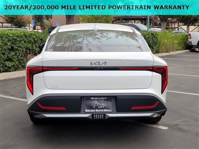 2025 Kia K4 LXS