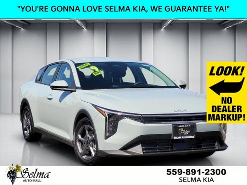 2026 Kia K4 LXS