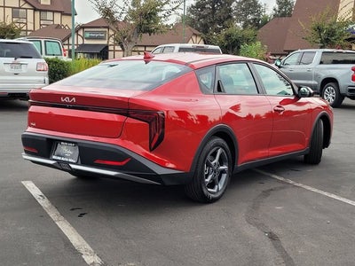 2026 Kia K4 LXS