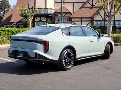 2026 Kia K4 GT-Line