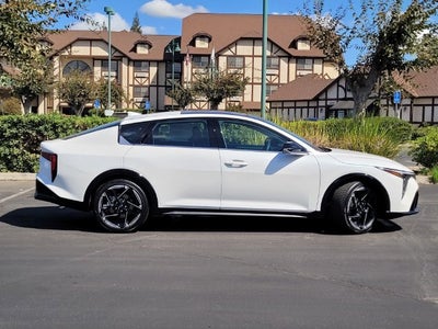 2026 Kia K4 GT-Line