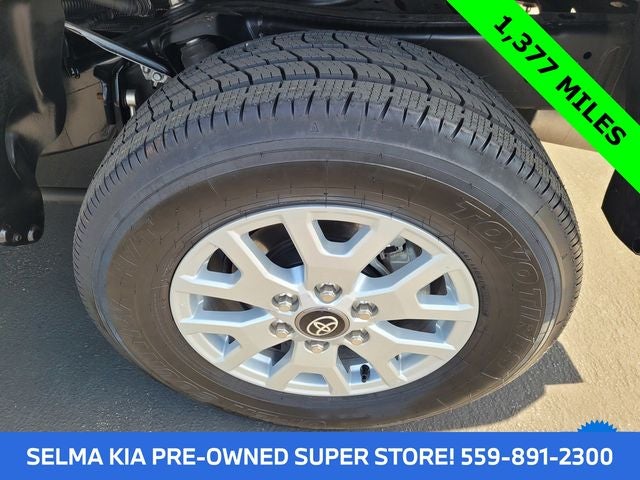 2025 Toyota Tacoma SR5 4X4