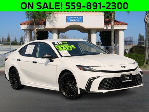 2025 Toyota Camry SE