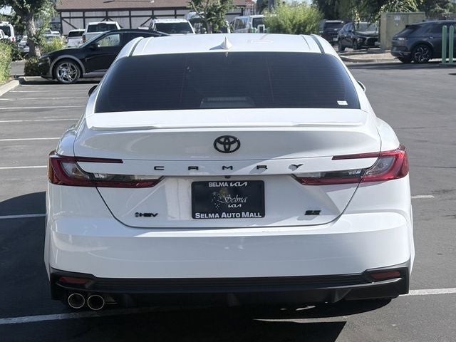 2025 Toyota Camry SE