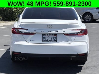 2025 Toyota Camry SE