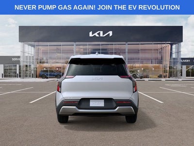 2026 Kia EV9 Light Long Range Captain's Chairs Pkg