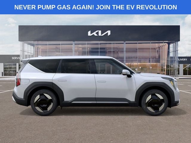 2026 Kia EV9 Light Long Range Captain's Chairs Pkg