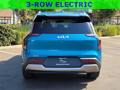 2026 Kia EV9 Wind
