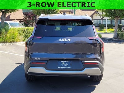 2026 Kia EV9 Wind