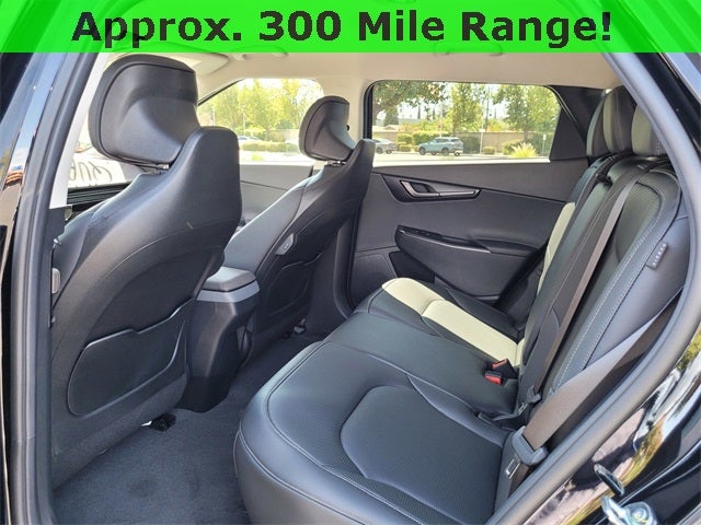 2025 Kia EV6 Wind LONG RANGE