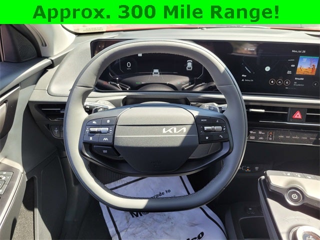 2025 Kia EV6 Light LONG RANGE