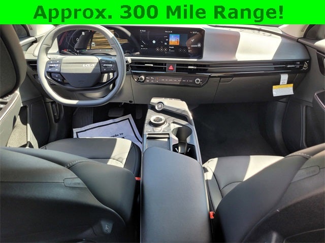 2025 Kia EV6 Light LONG RANGE