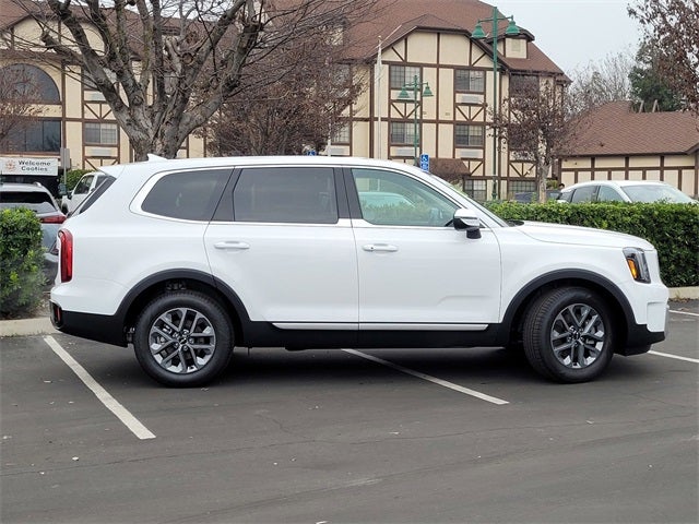 2025 Kia Telluride LX