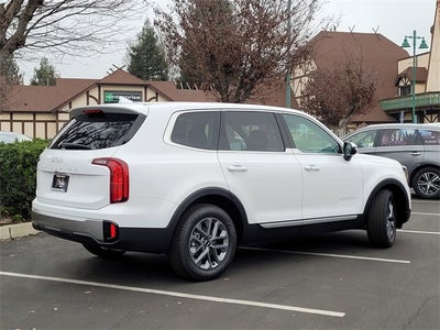 2025 Kia Telluride LX