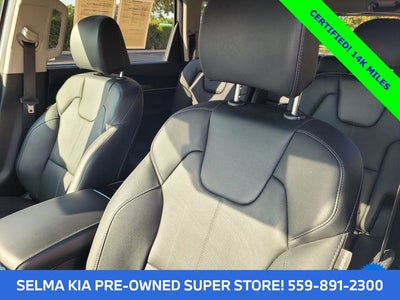 2025 Kia Telluride SX Captain's Chairs Pkg.