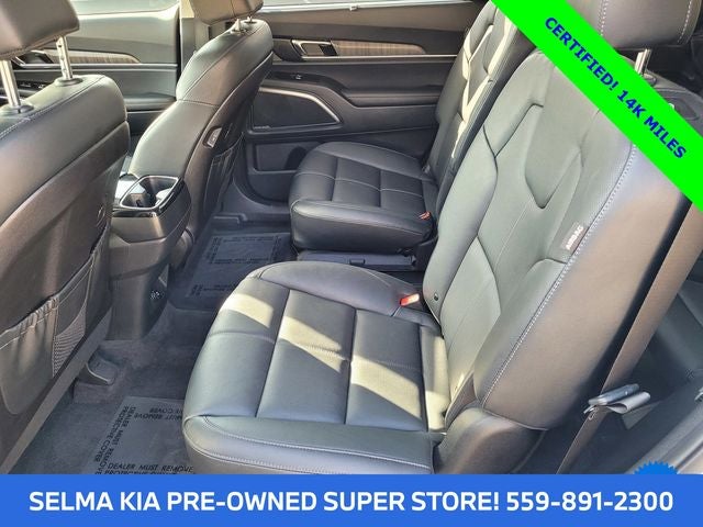 2025 Kia Telluride SX Captain's Chairs Pkg.