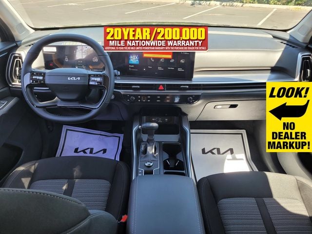 2026 Kia Sorento LX