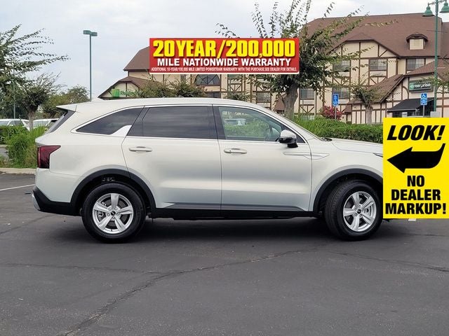 2026 Kia Sorento LX