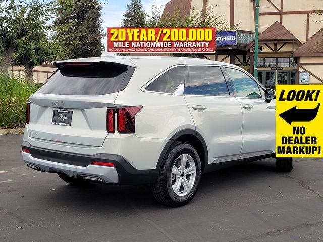2026 Kia Sorento LX
