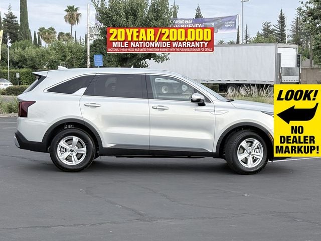 2026 Kia Sorento LX