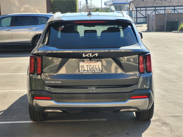 2024 Kia Sorento S