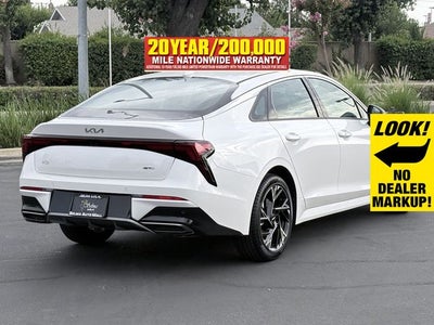2026 Kia K5 GT-Line