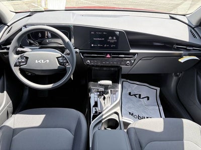 2026 Kia Niro LX