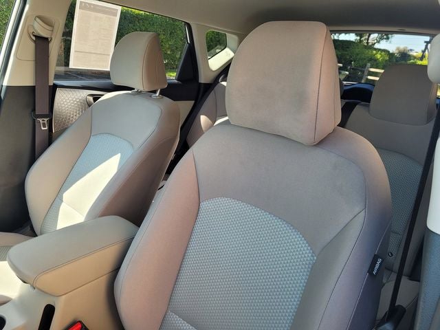 2025 Kia Soul LX Tech Pkg.