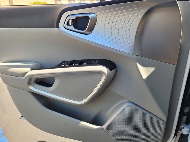 2025 Kia Soul LX Tech Pkg.