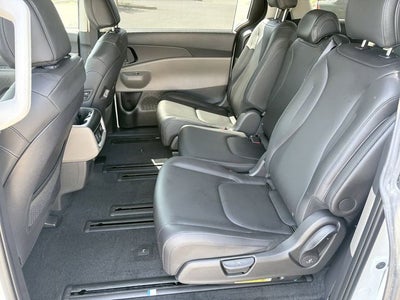 2027 Kia Carnival Hybrid SX