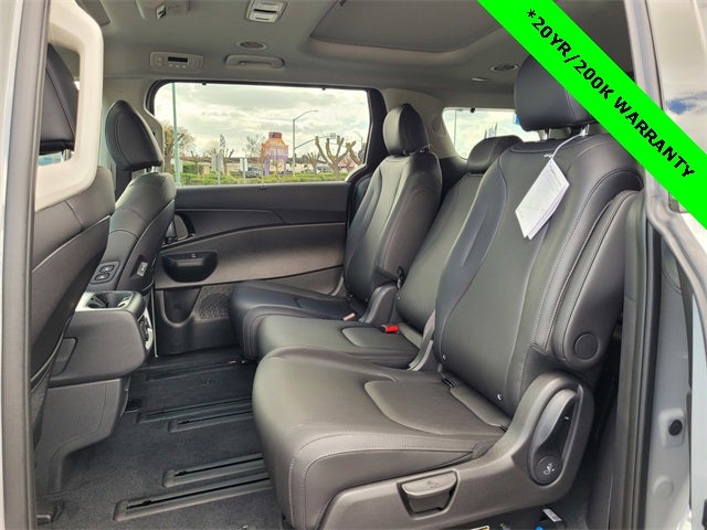 2026 Kia Carnival Hybrid SX Dark Edition