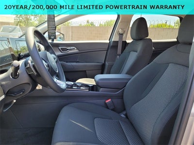 2025 Kia Sportage Hybrid LX