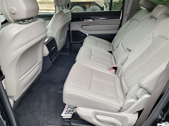 2022 Jeep Wagoneer Series II