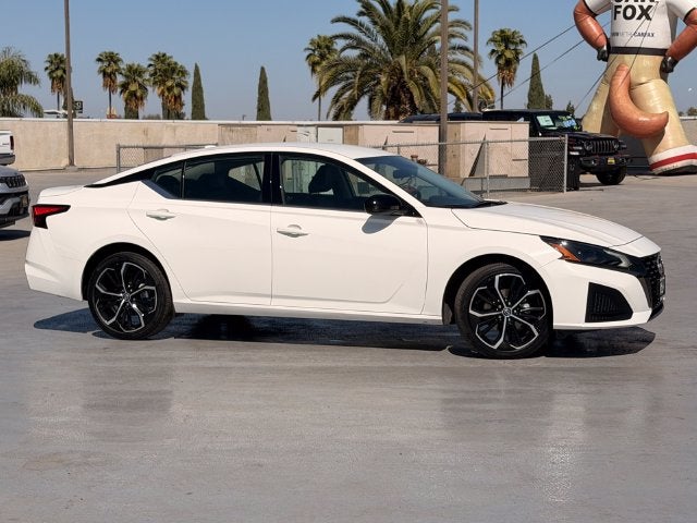2025 Nissan Altima 2.5 SR