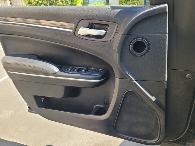 2020 Chrysler 300 Touring