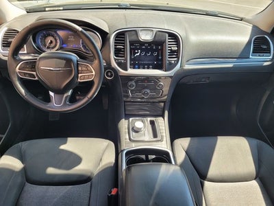 2020 Chrysler 300 Touring